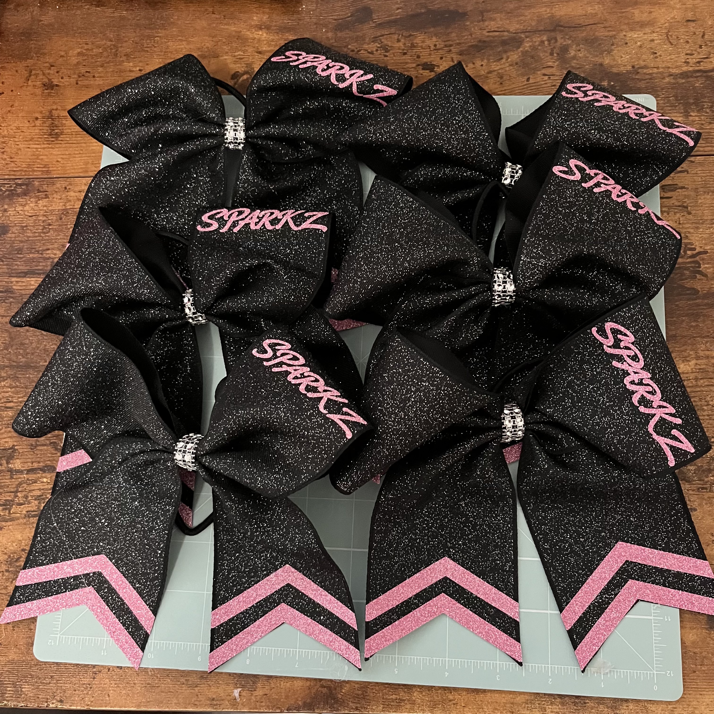 LilyLocks custom cheer bow 1